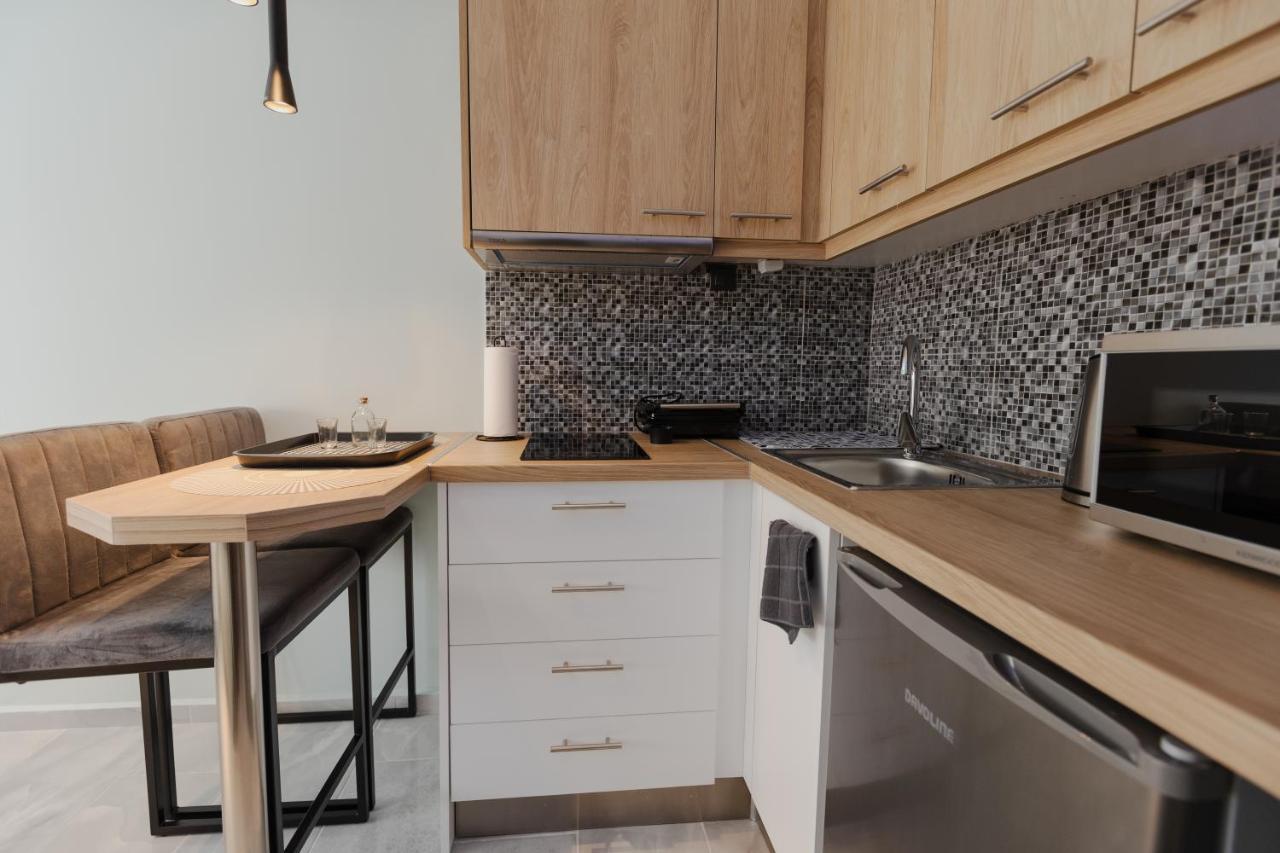Ellmar - New & Modern Studio In The Center Chalkís Extérieur photo